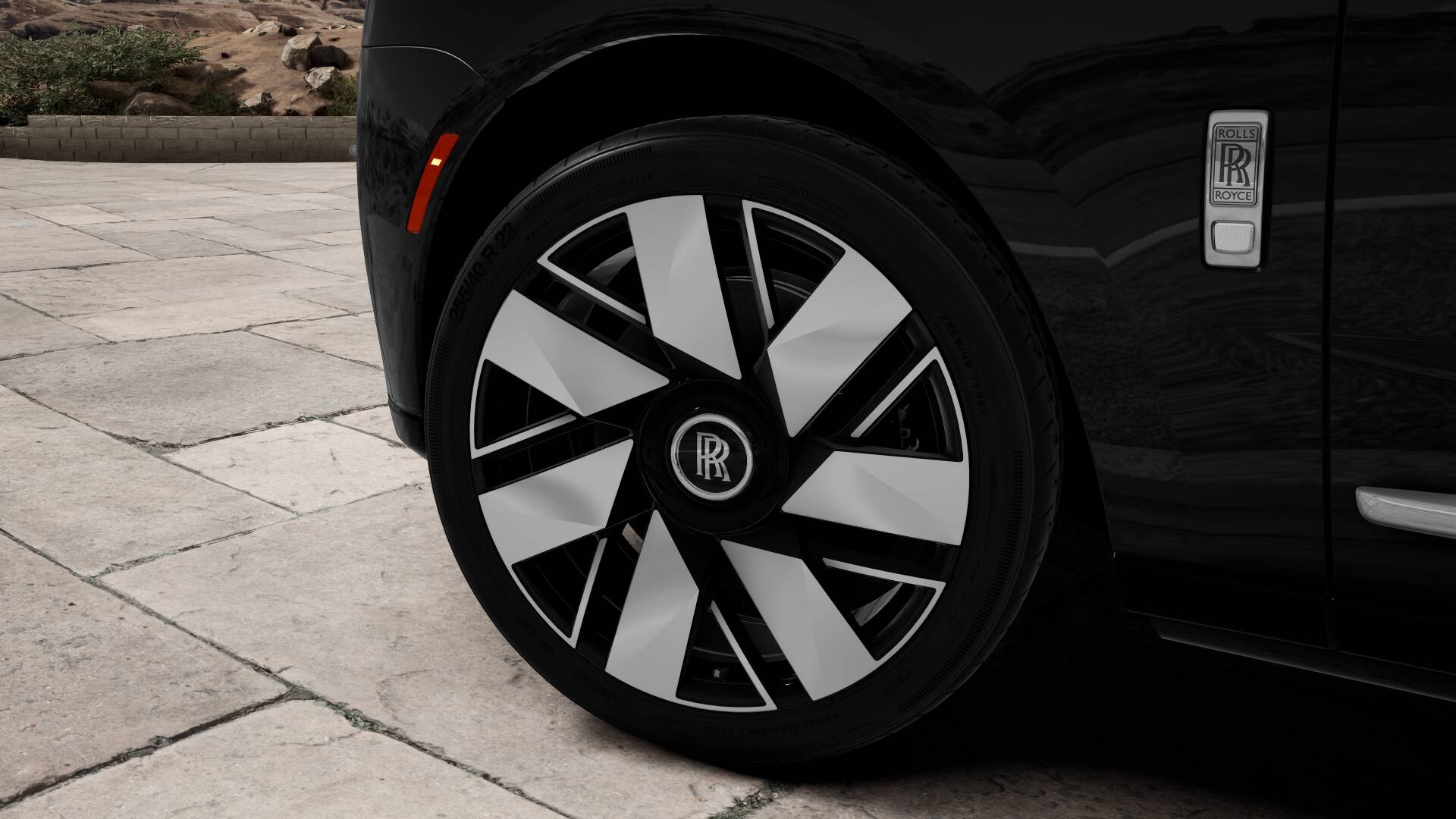 2027 Rolls-Royce Cullinan Image 7