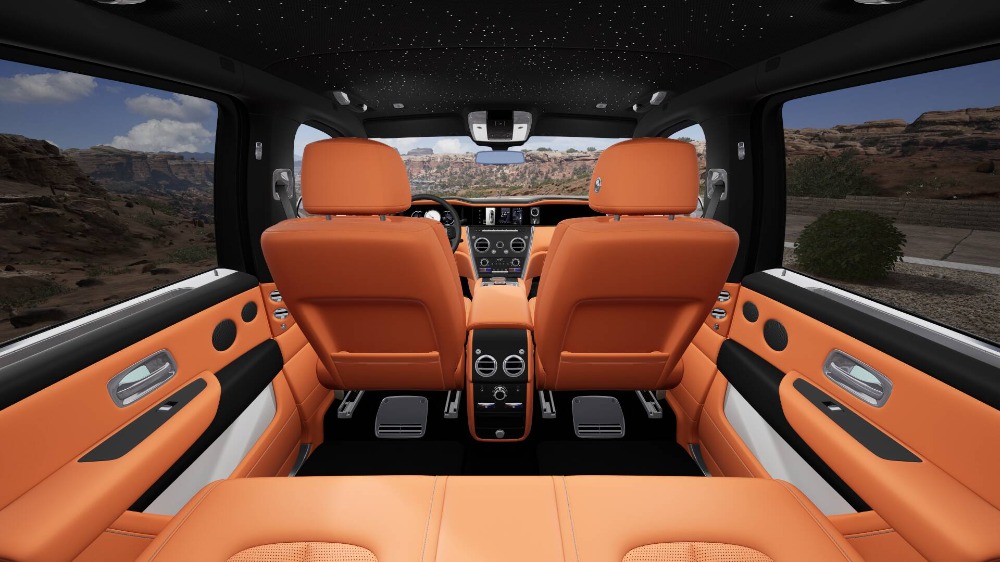 2027 Rolls-Royce Cullinan Image 10