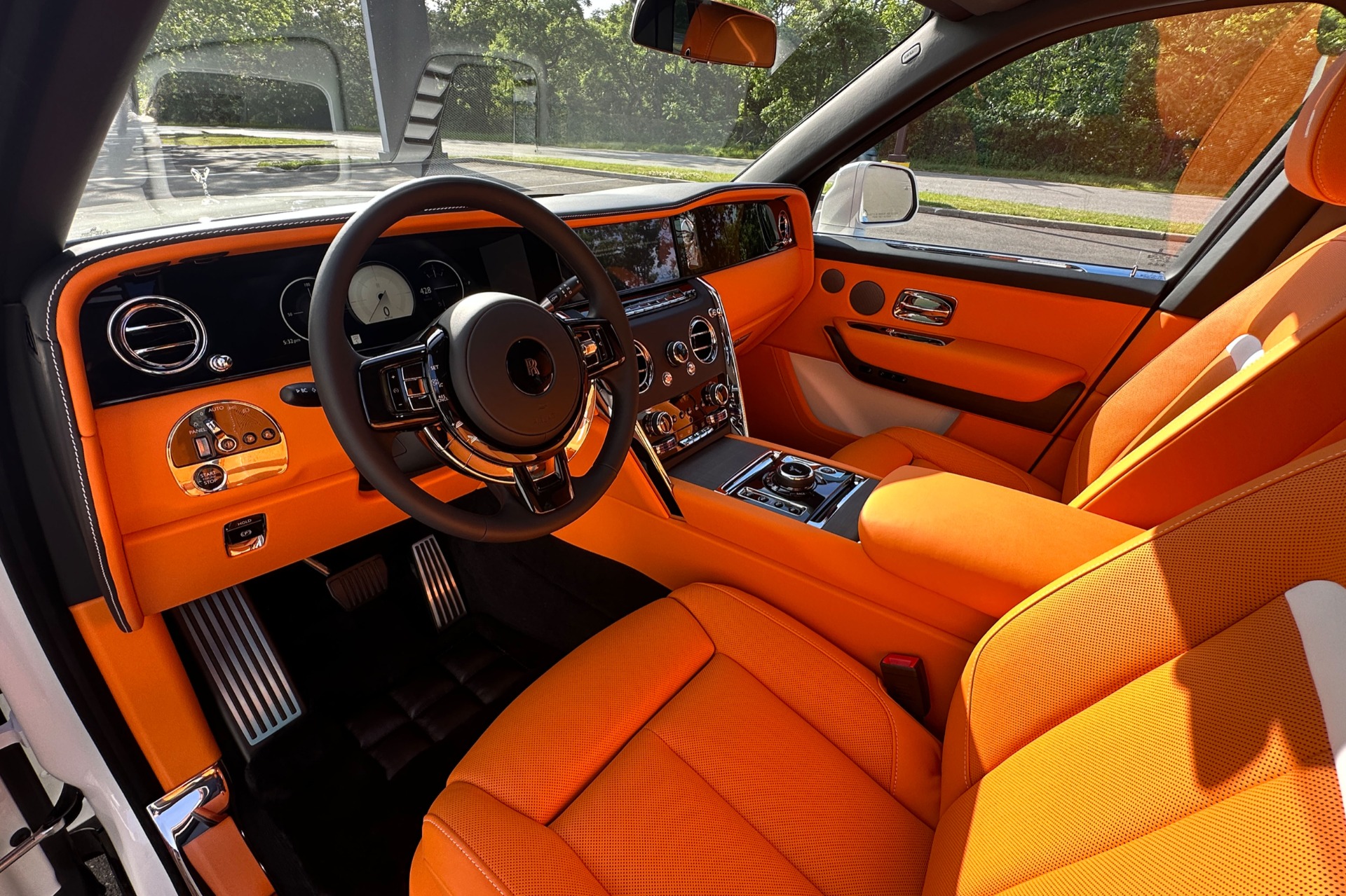 2027 Rolls-Royce Cullinan Base - Photo 7