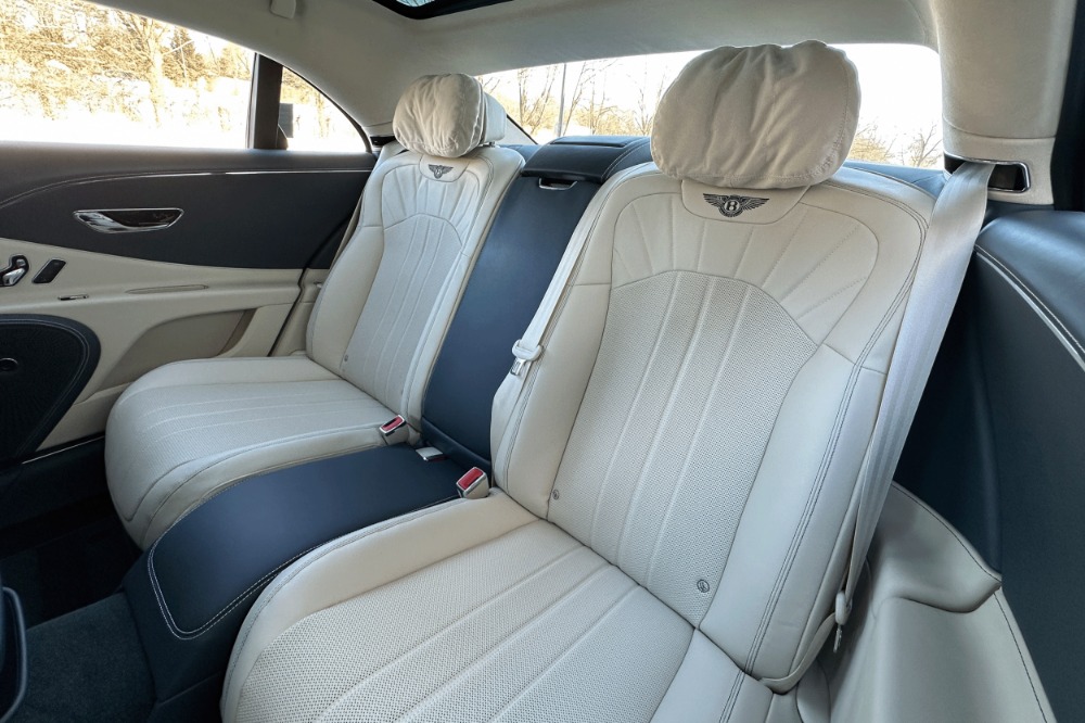 2024 Bentley Flying Spur Image 14