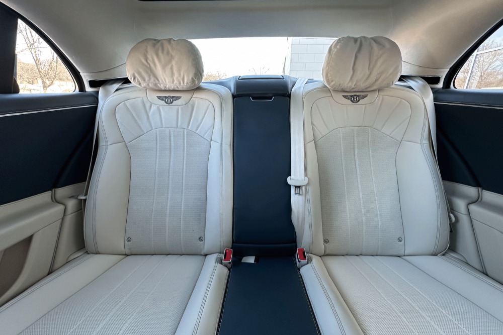 2024 Bentley Flying Spur Image 15