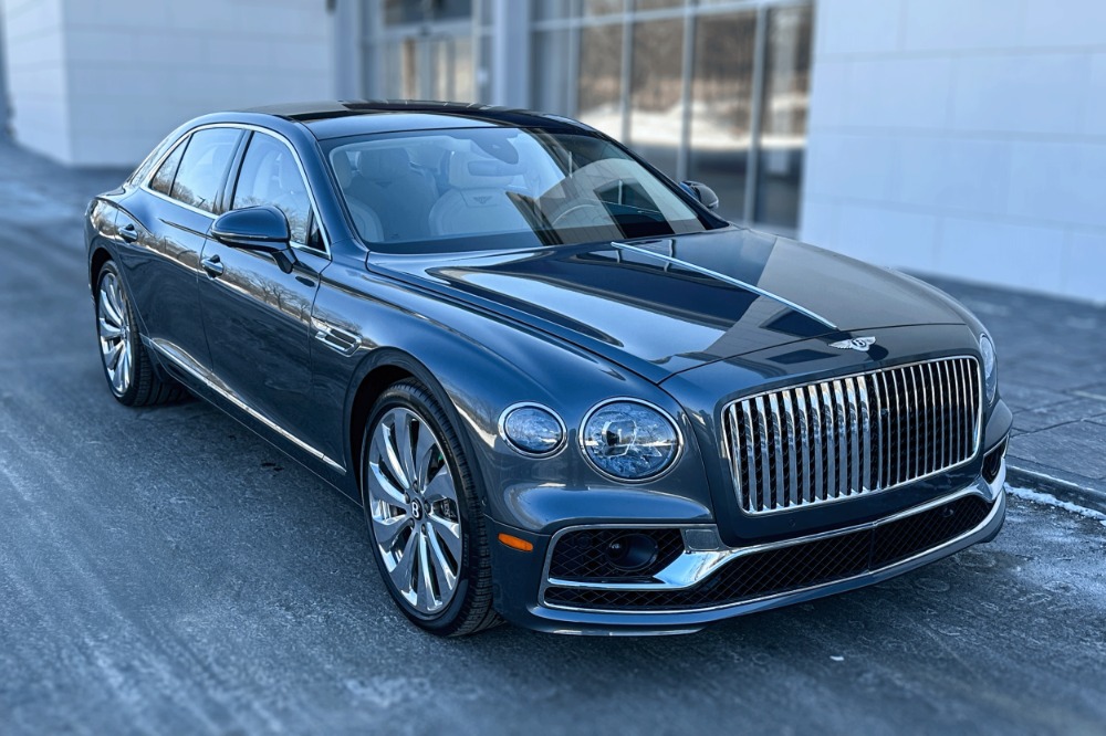 2024 Bentley Flying Spur Image 18