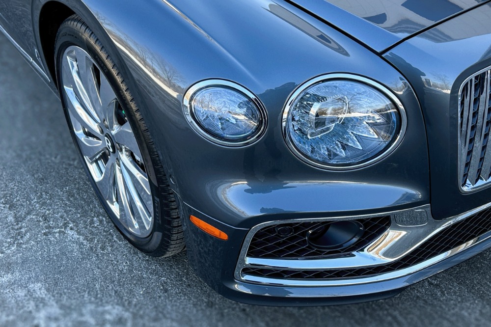 2024 Bentley Flying Spur Image 24