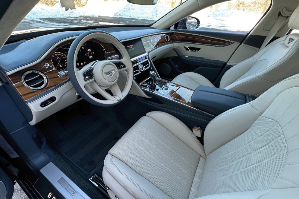2024 Bentley Flying Spur Image 9