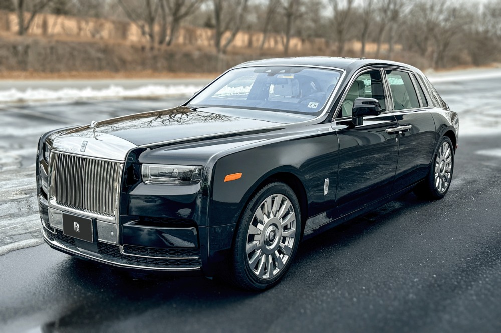 2023 Rolls-Royce Phantom Image 20