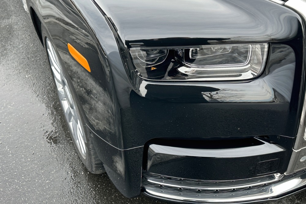 2023 Rolls-Royce Phantom Image 23