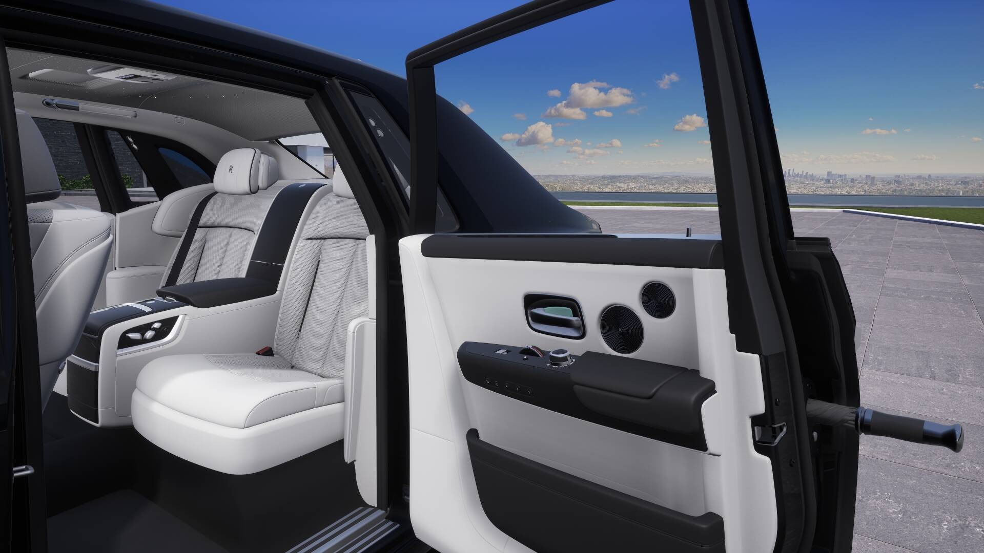 2026 Rolls-Royce Phantom Image 13