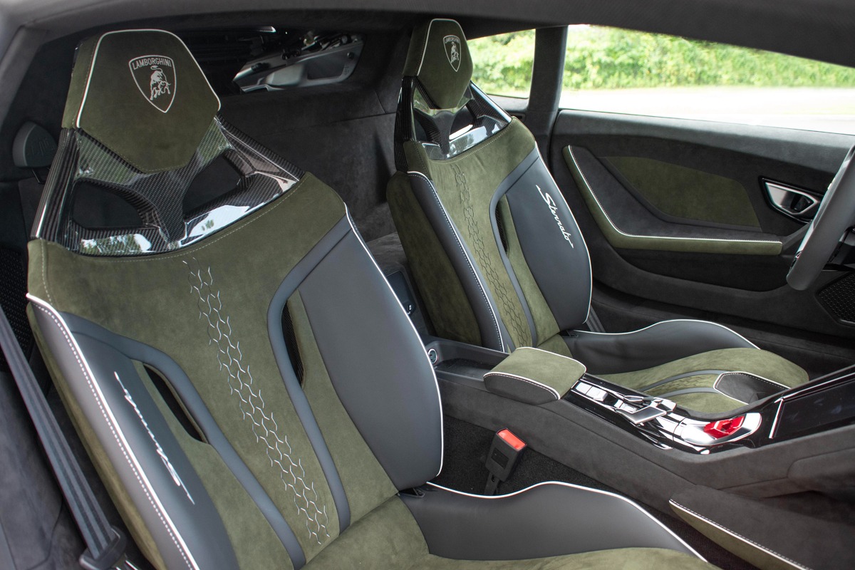 2023 Lamborghini Huracan Image 2