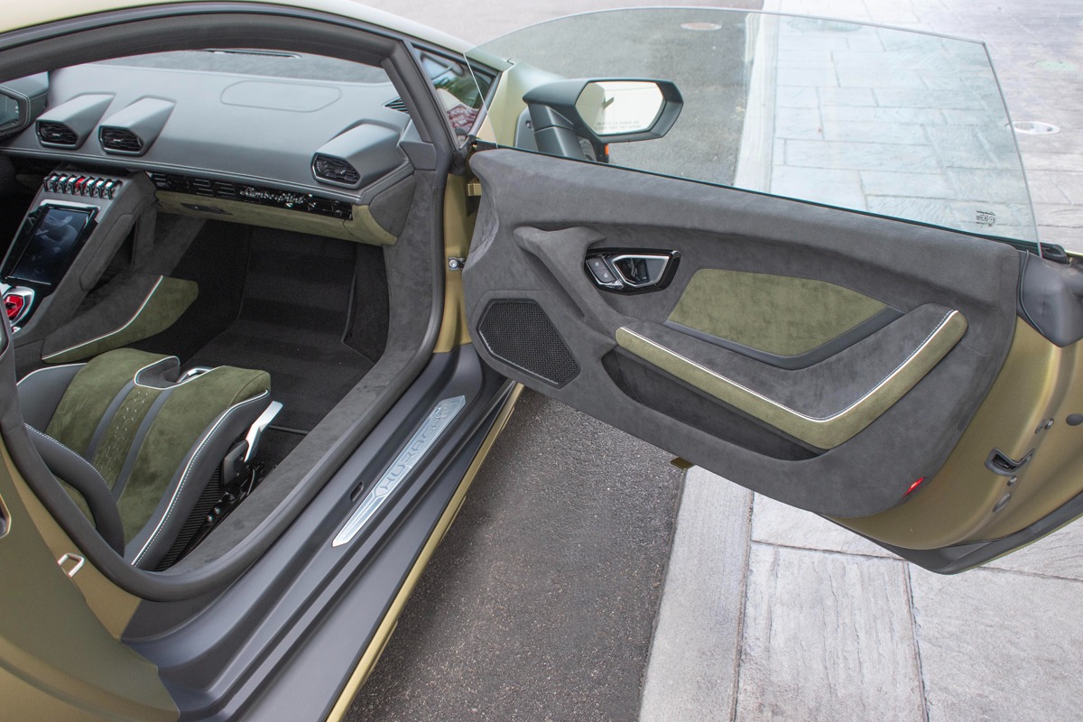 2023 Lamborghini Huracan Image 25