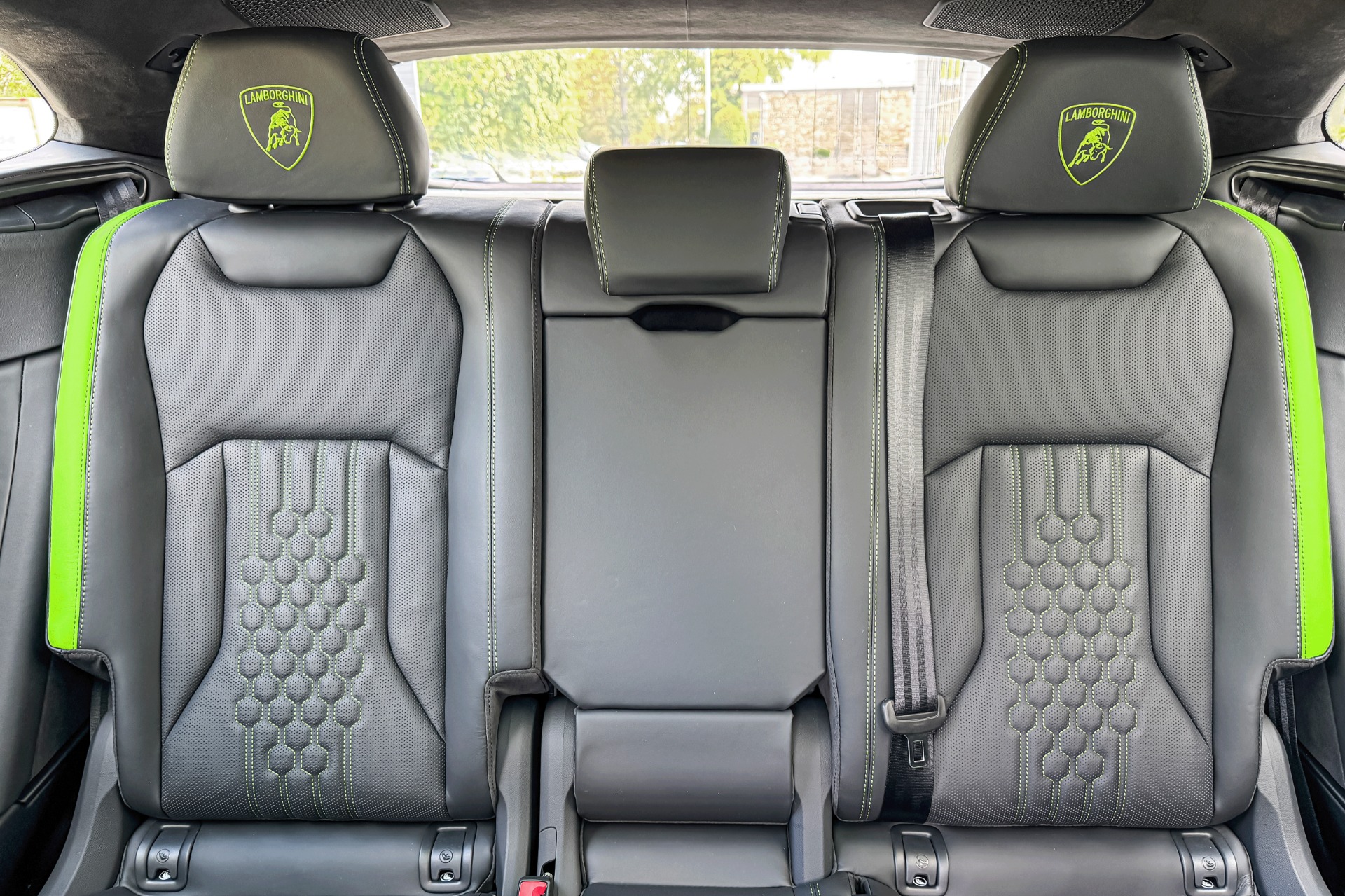 2025 Lamborghini Urus Image 20