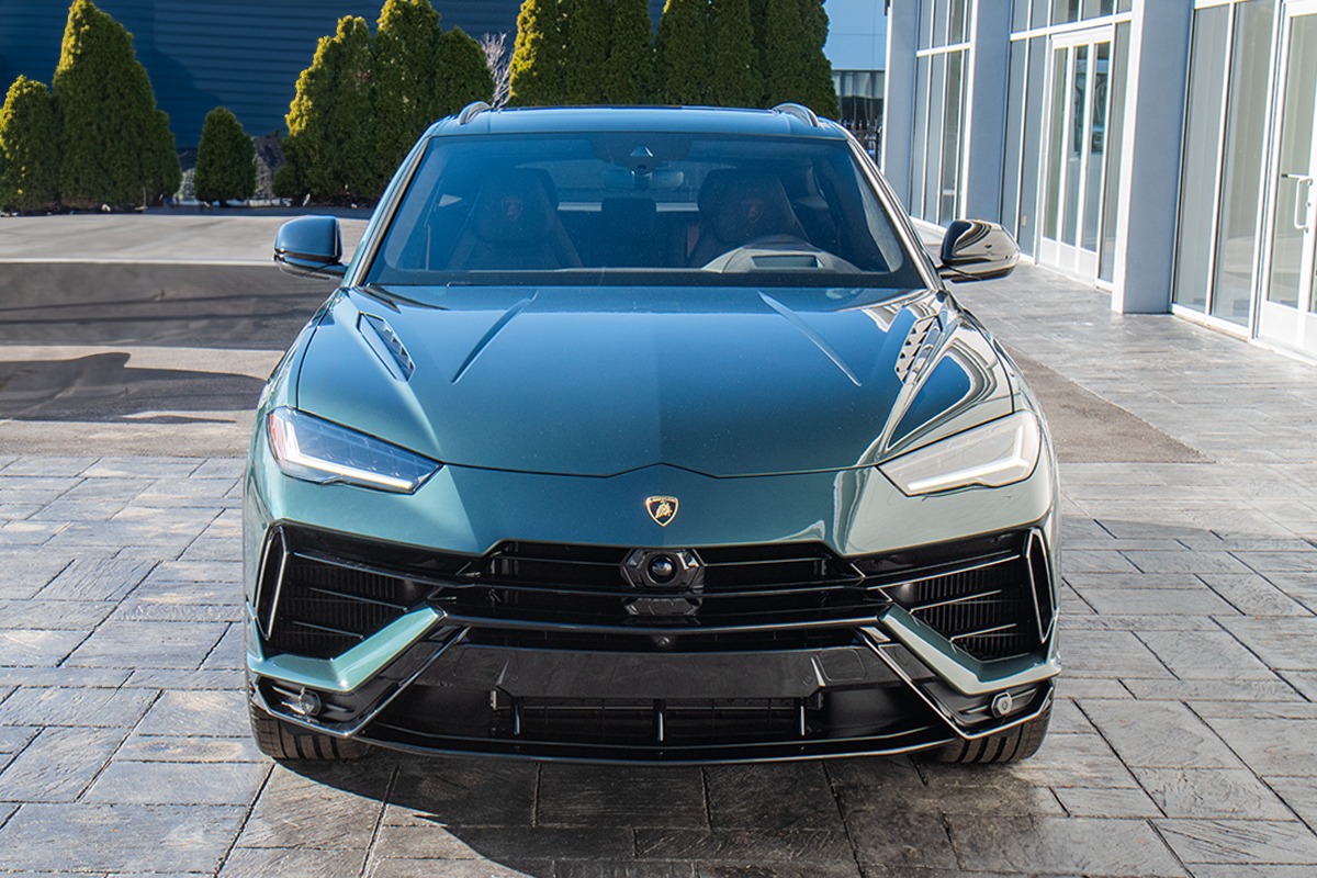 2024 Lamborghini Urus Image 7