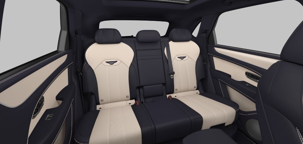 2026 Bentley Bentayga Image 6