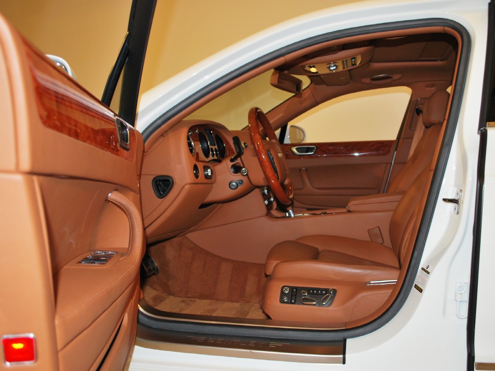 2007 Bentley Continental Flying Spur Image 13