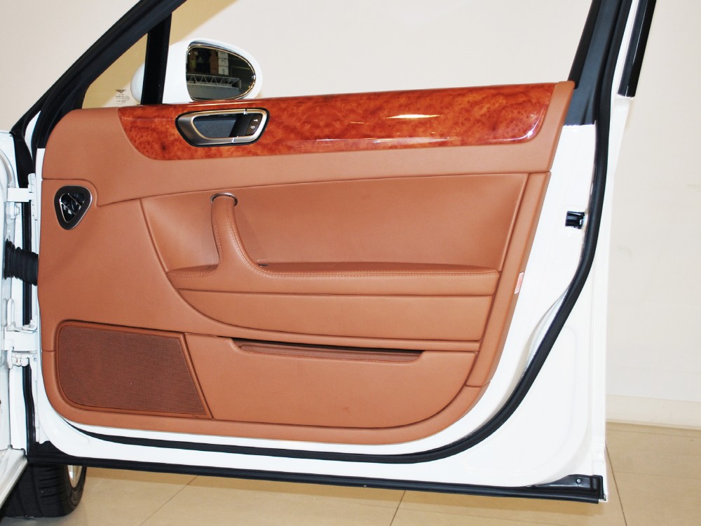 2007 Bentley Continental Flying Spur Image 25
