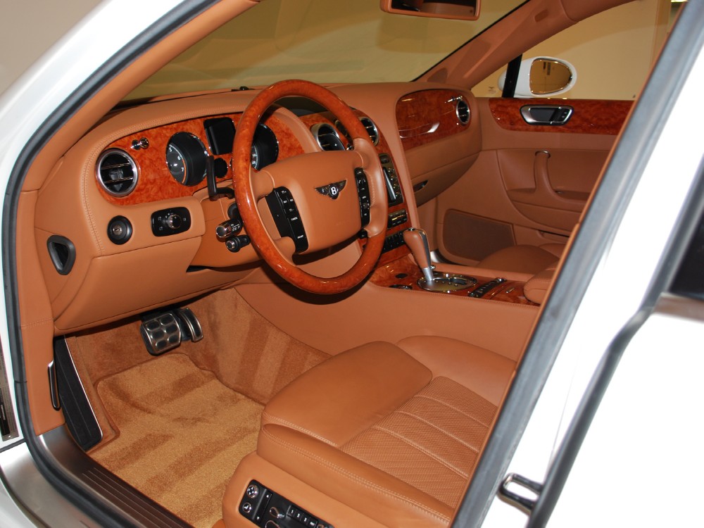 2007 Bentley Continental Flying Spur Image 3