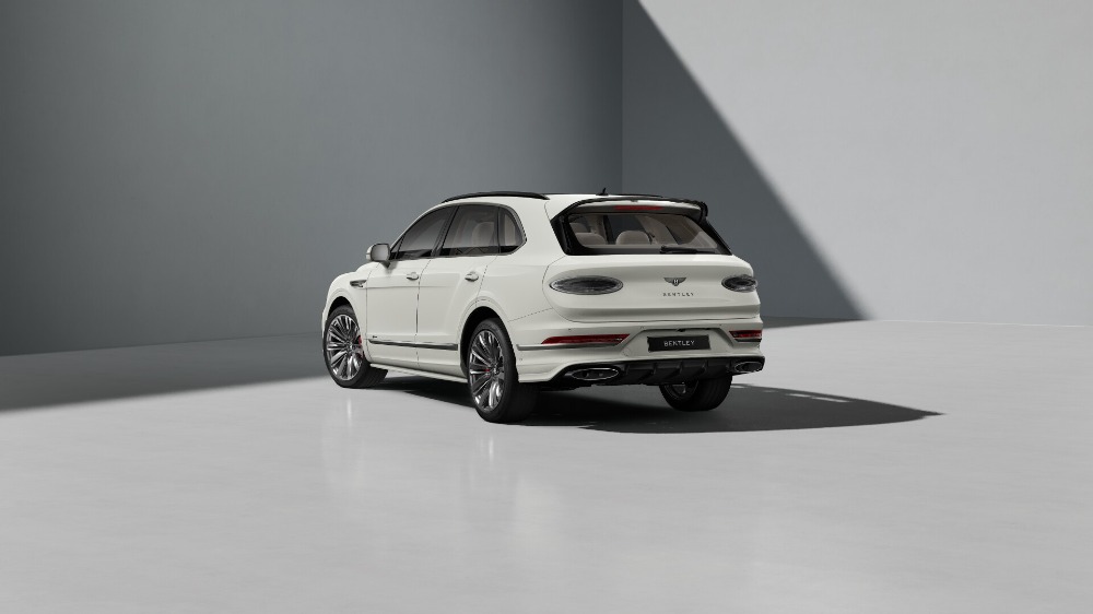 2027 Bentley Bentayga Image 5
