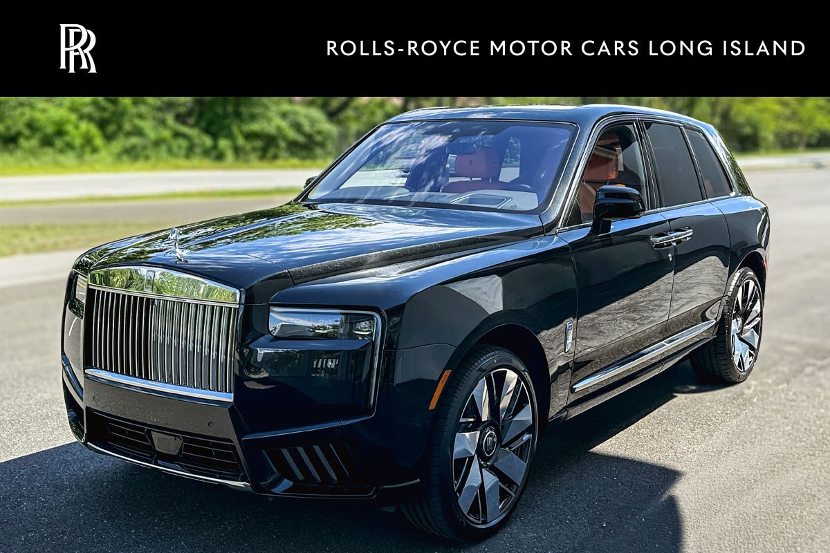 2027 Rolls-Royce Cullinan -'s photo