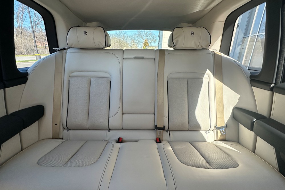 2020 Rolls-Royce Cullinan Image 15