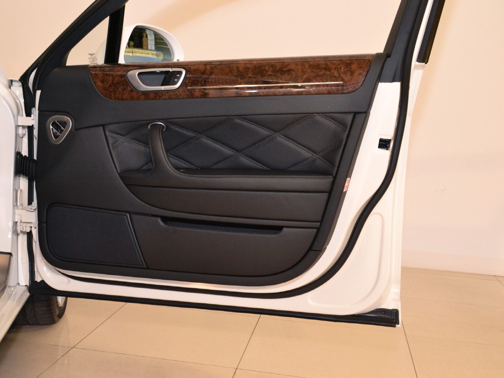2012 Bentley Continental Flying Spur Speed Image 25