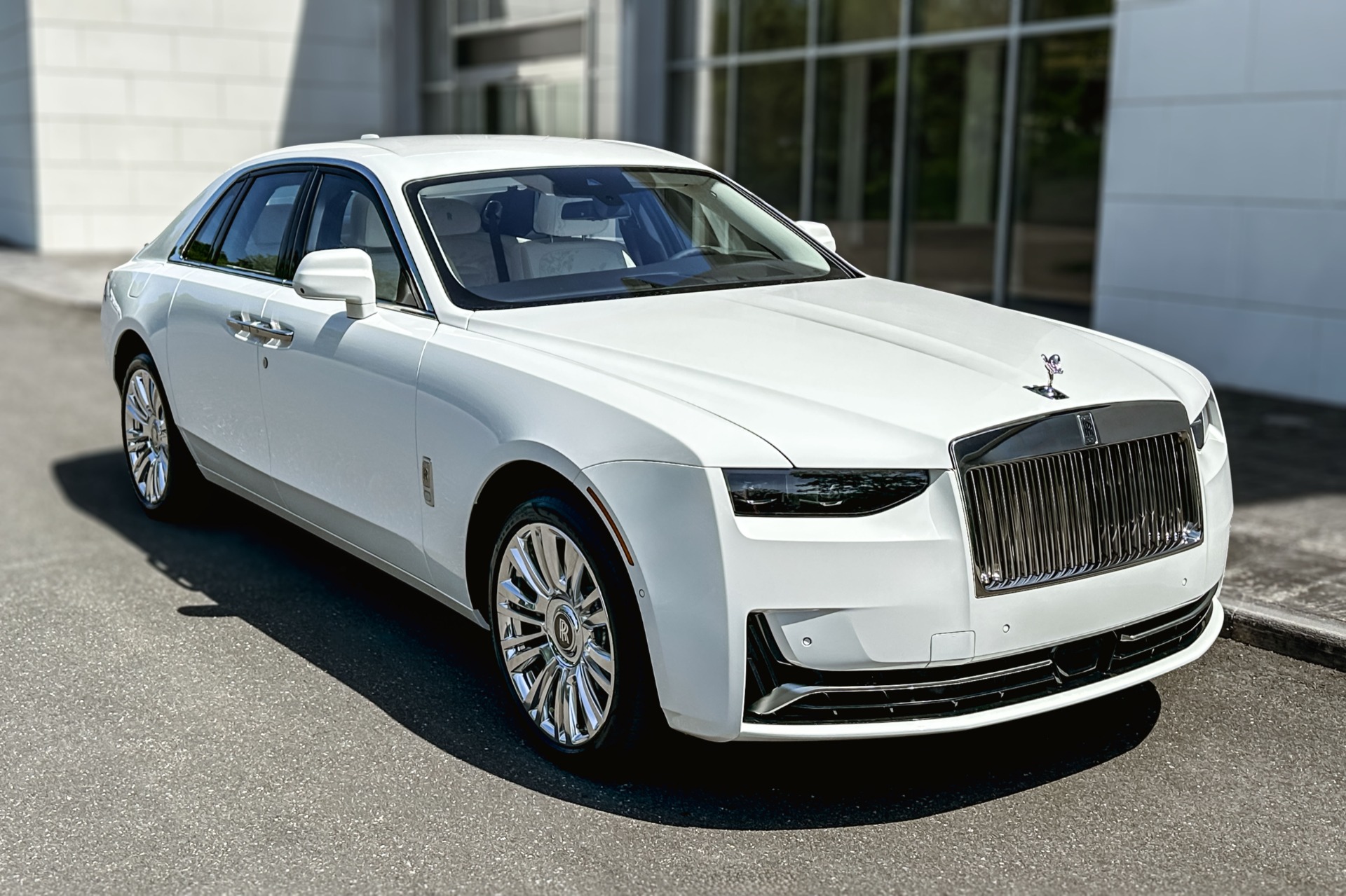 2027 Rolls-Royce Ghost Base - Photo 19