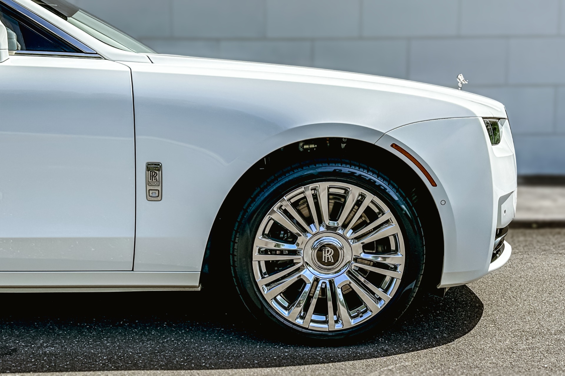 2027 Rolls-Royce Ghost Base - Photo 23