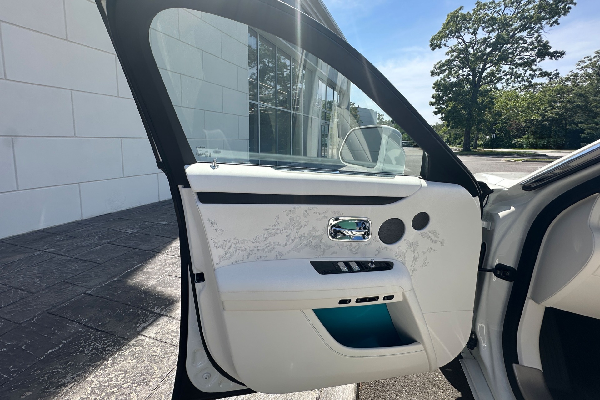 2027 Rolls-Royce Ghost Base - Photo 6