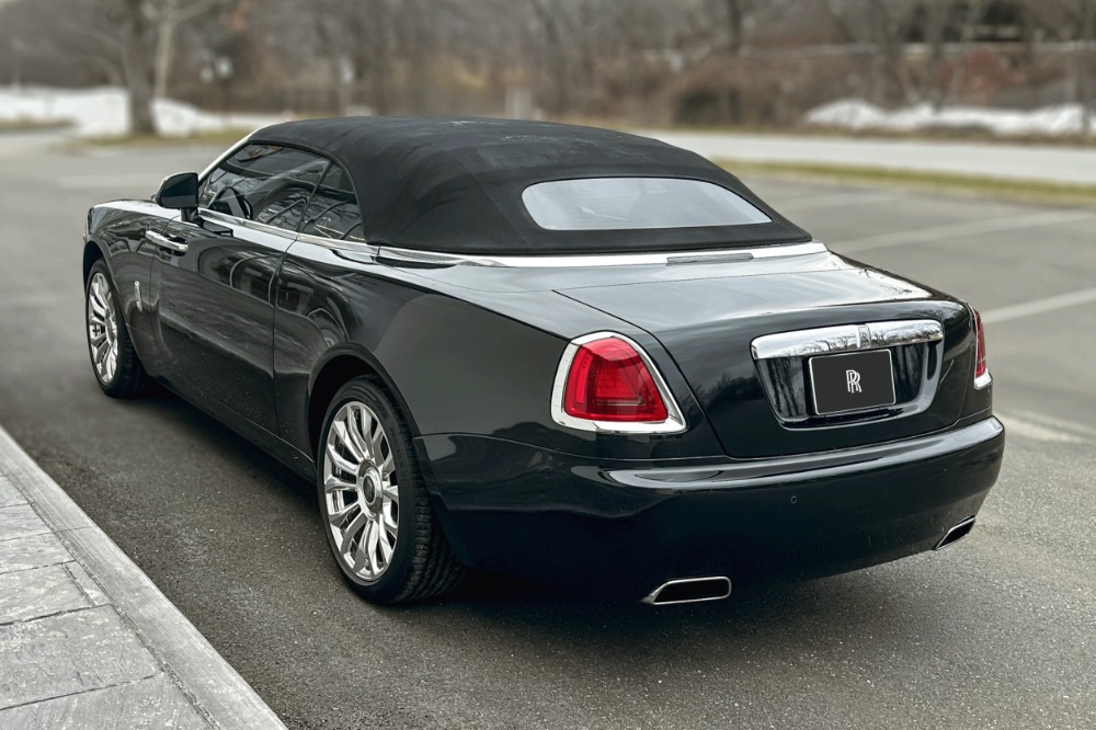 2018 Rolls-Royce Dawn Image 21