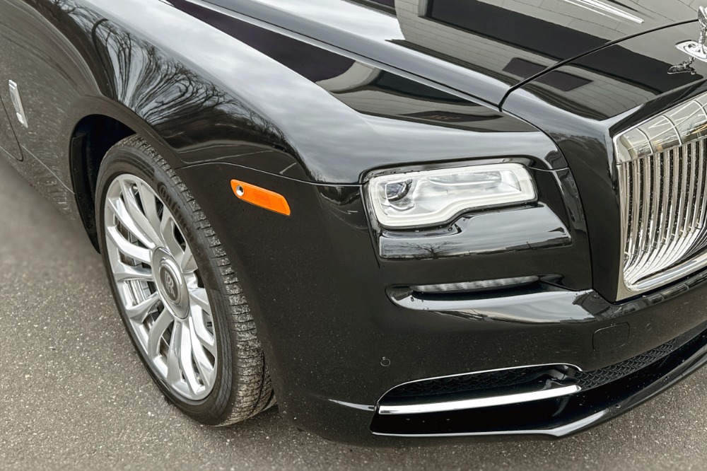 2018 Rolls-Royce Dawn Image 29