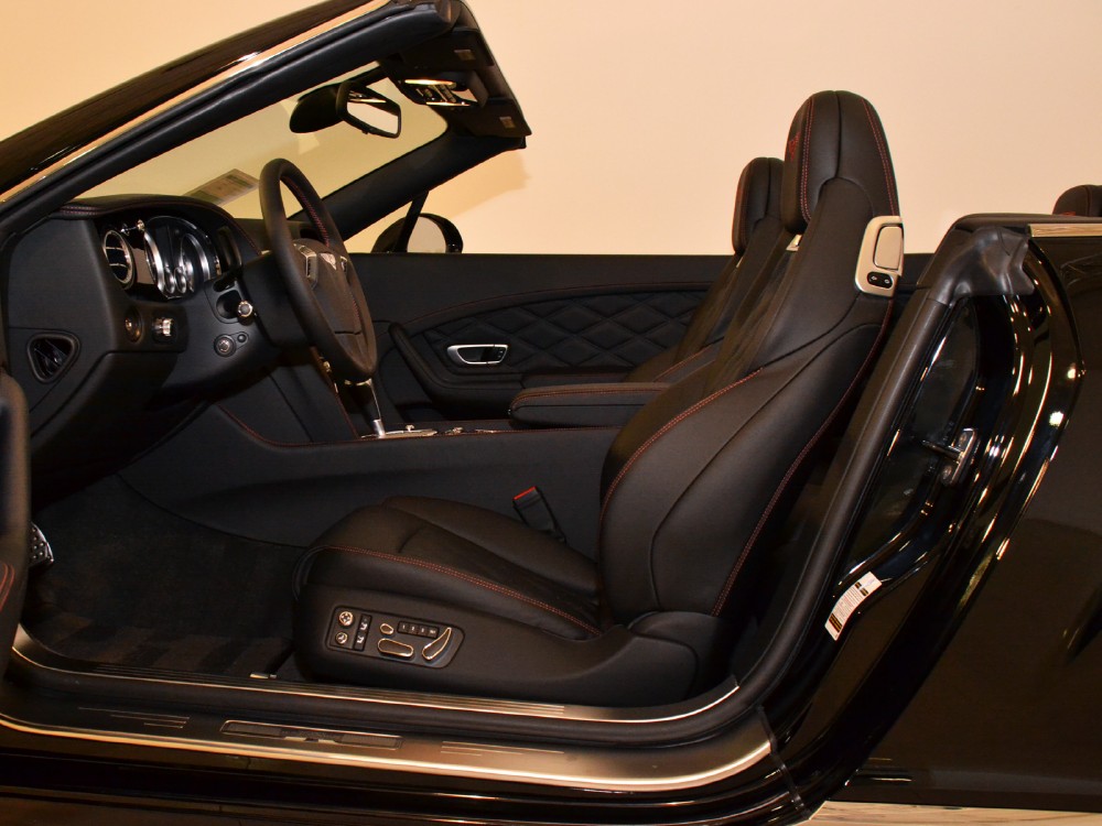 2012 Bentley Continental GT Convertible Image 21