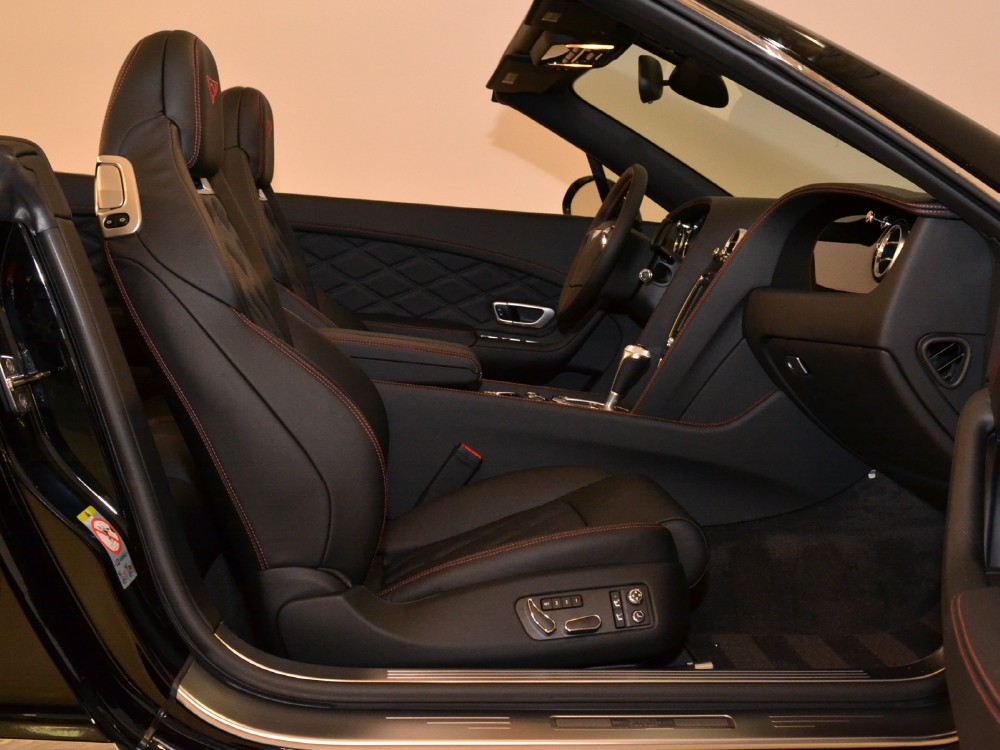 2012 Bentley Continental GT Convertible Image 25