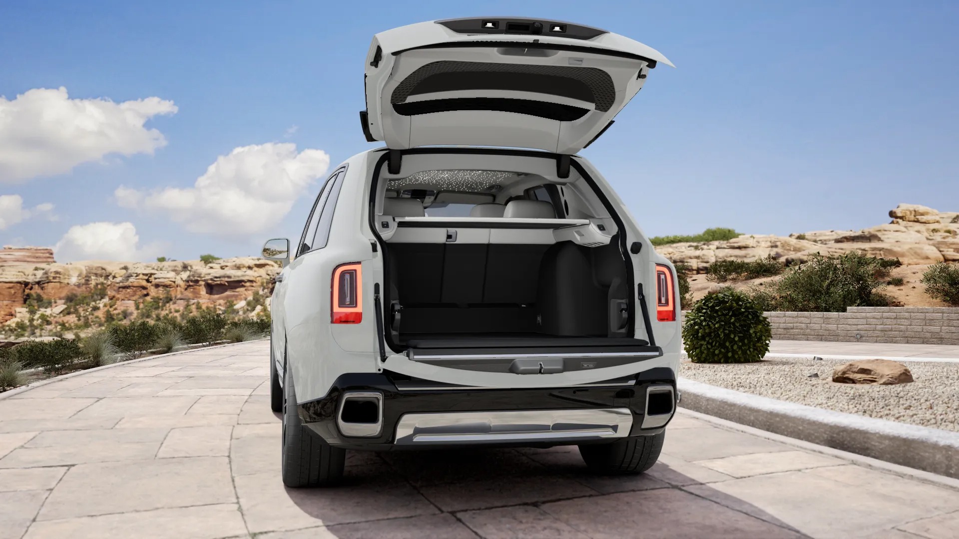 2027 Rolls-Royce Cullinan Image 10