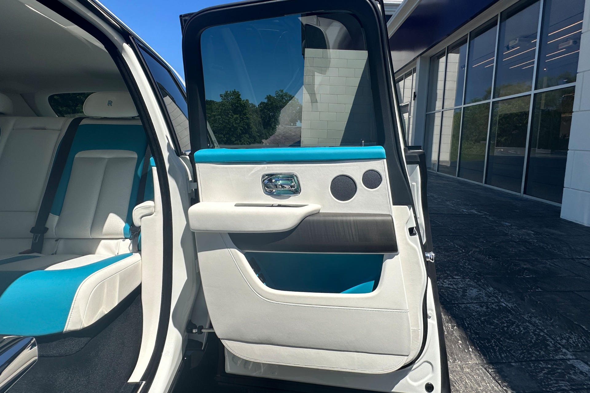 2027 Rolls-Royce Cullinan Base - Photo 14