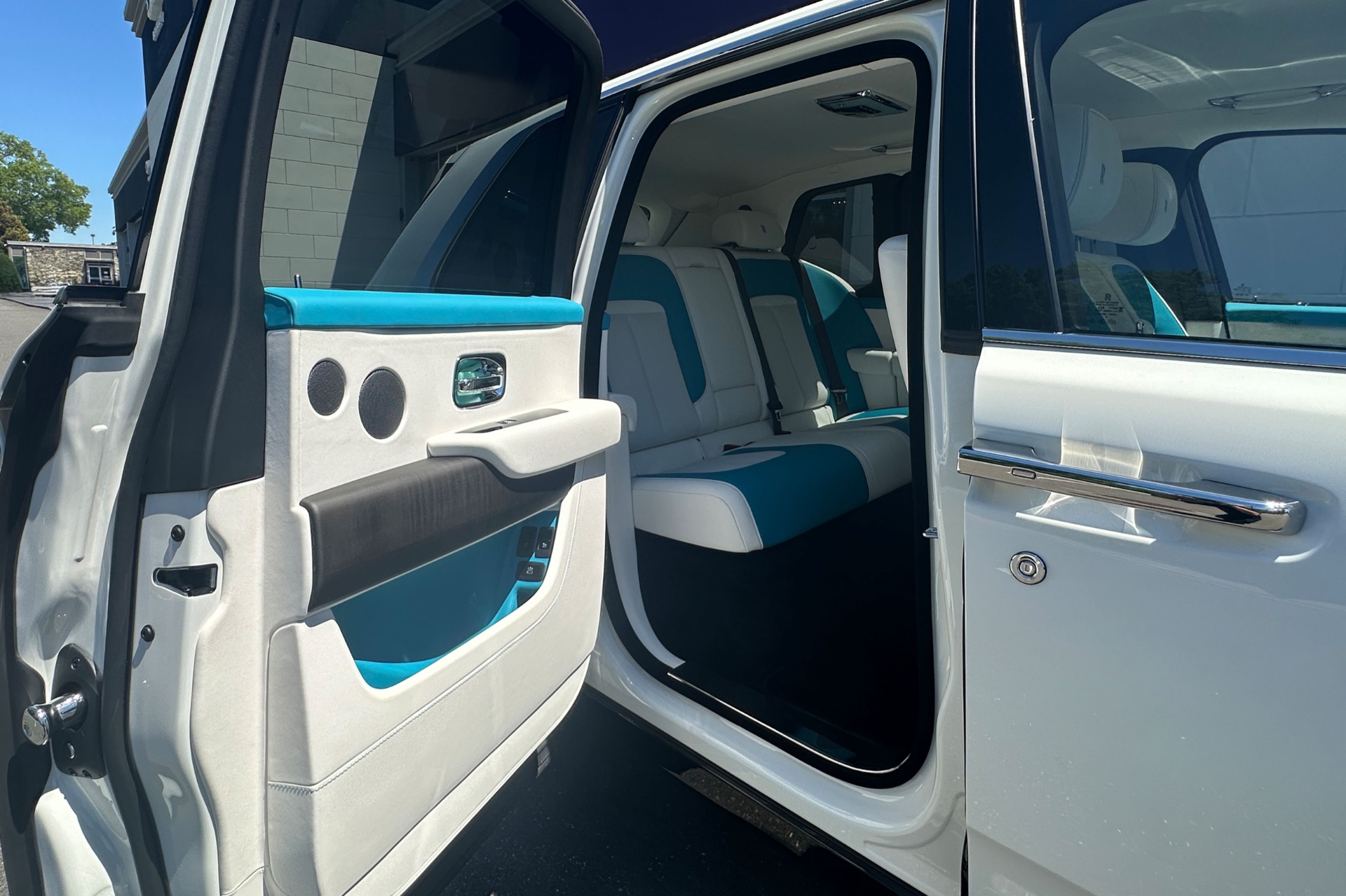2027 Rolls-Royce Cullinan Base - Photo 18