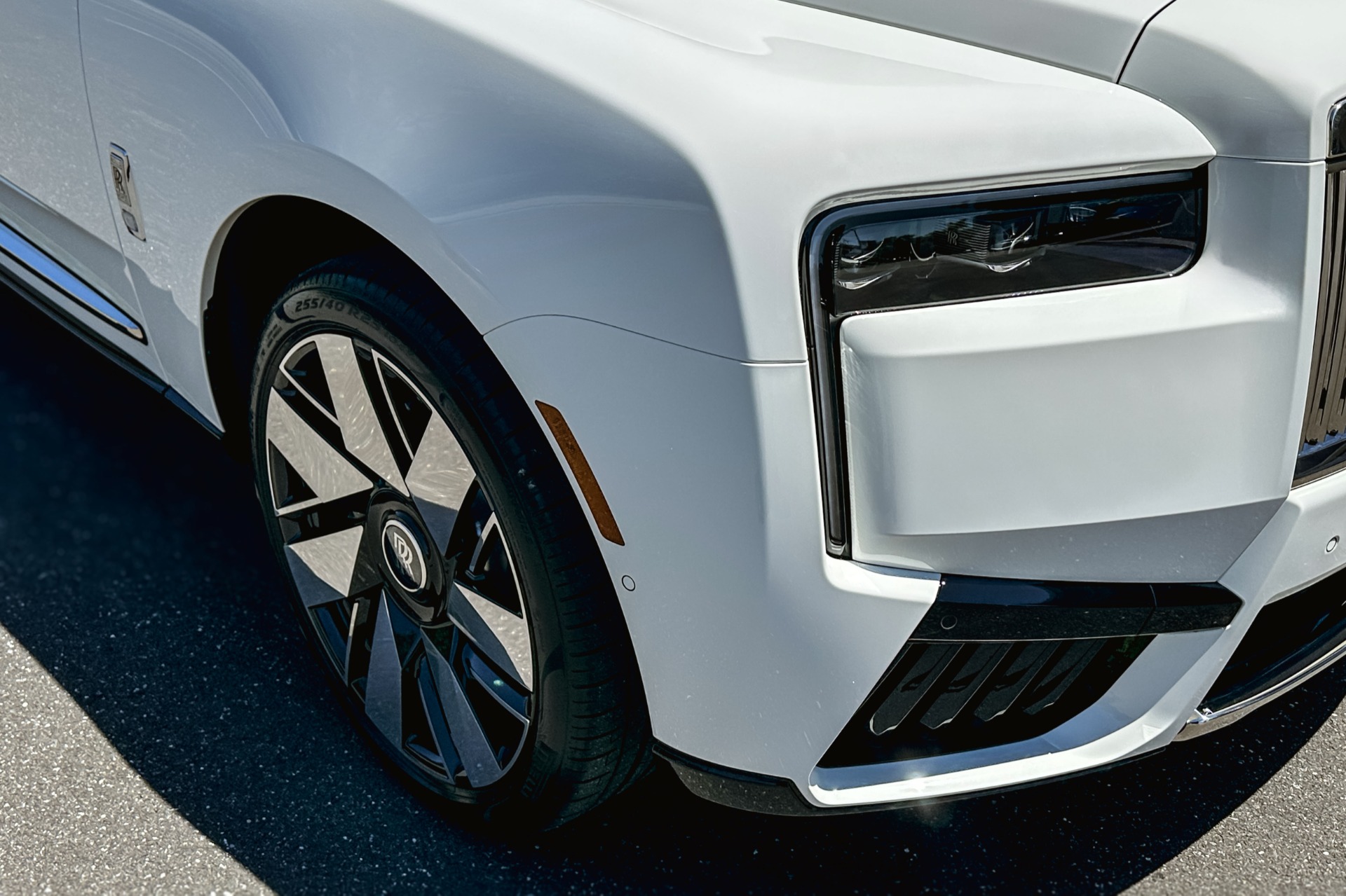 2027 Rolls-Royce Cullinan Base - Photo 24