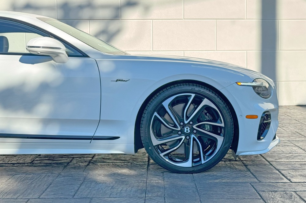 2025 Bentley Continental GT Image 11