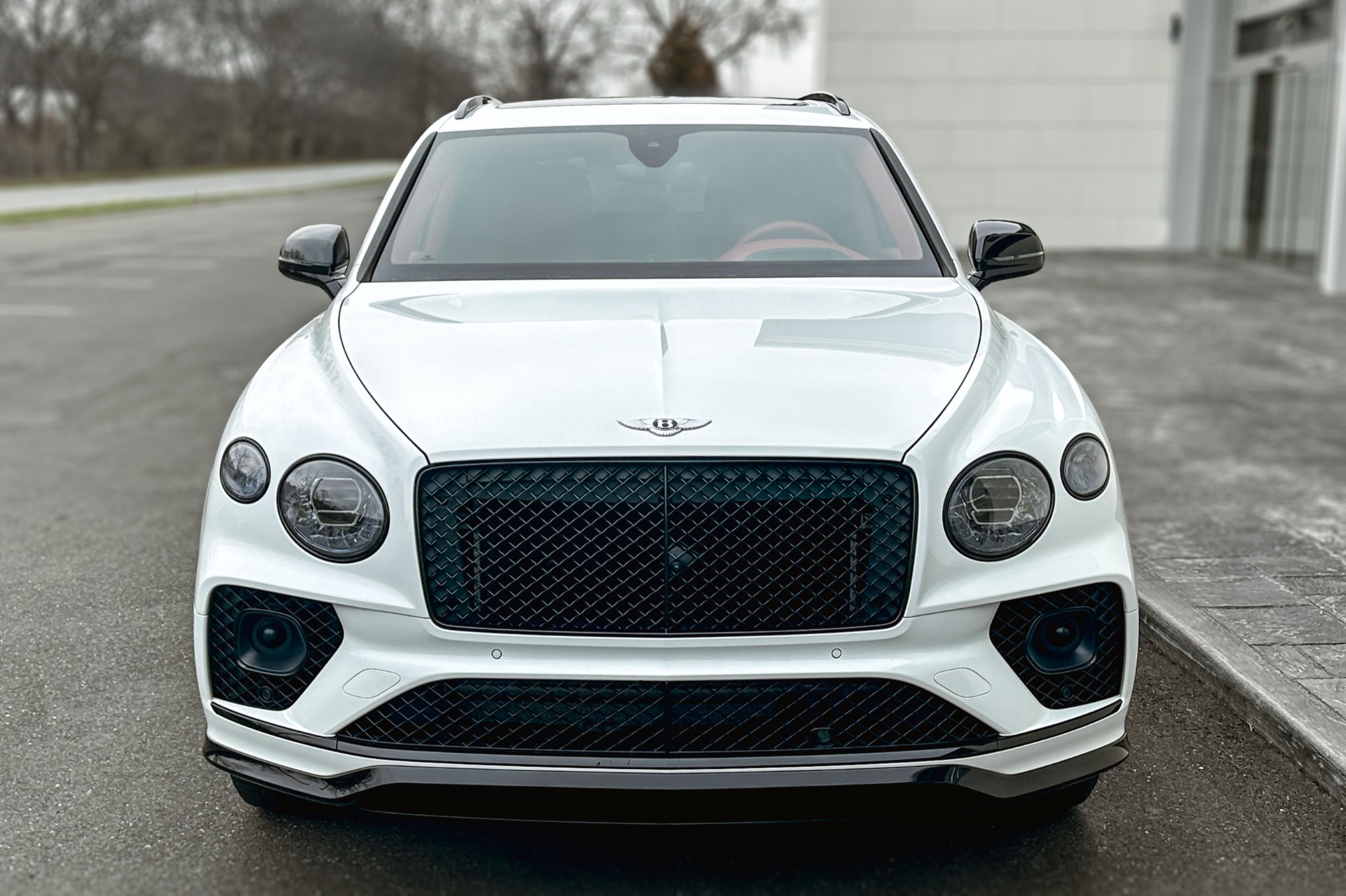2022 Bentley Bentayga Image 22