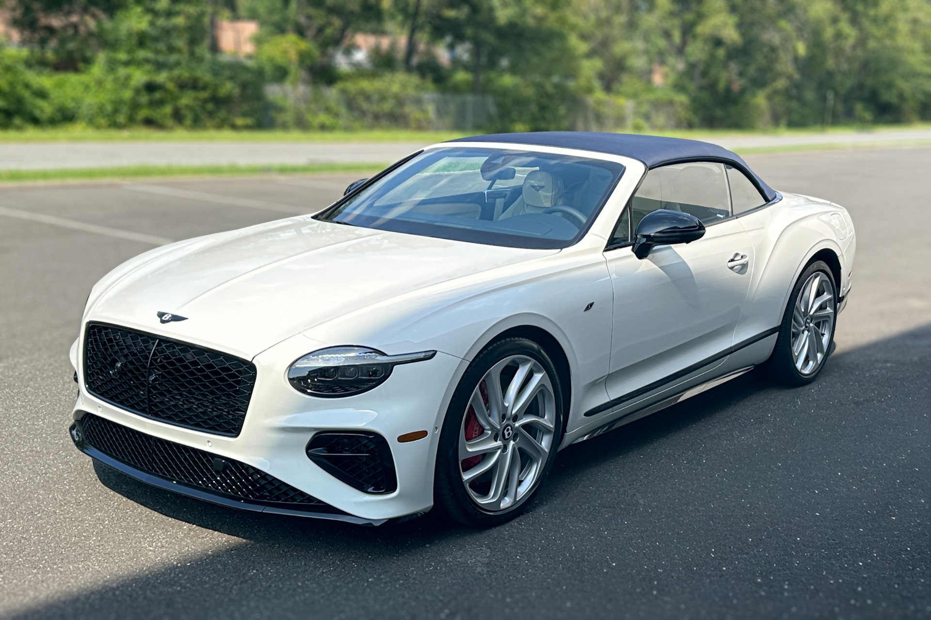 2026 Bentley Continental GTC Image 20