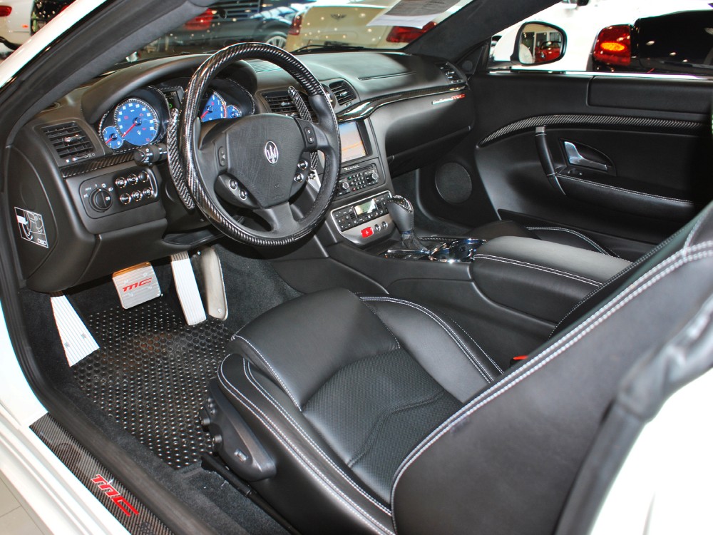 2012 Maserati GranTurismo Image 3