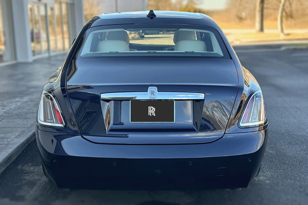 2027 Rolls-Royce Ghost Base - Photo 21