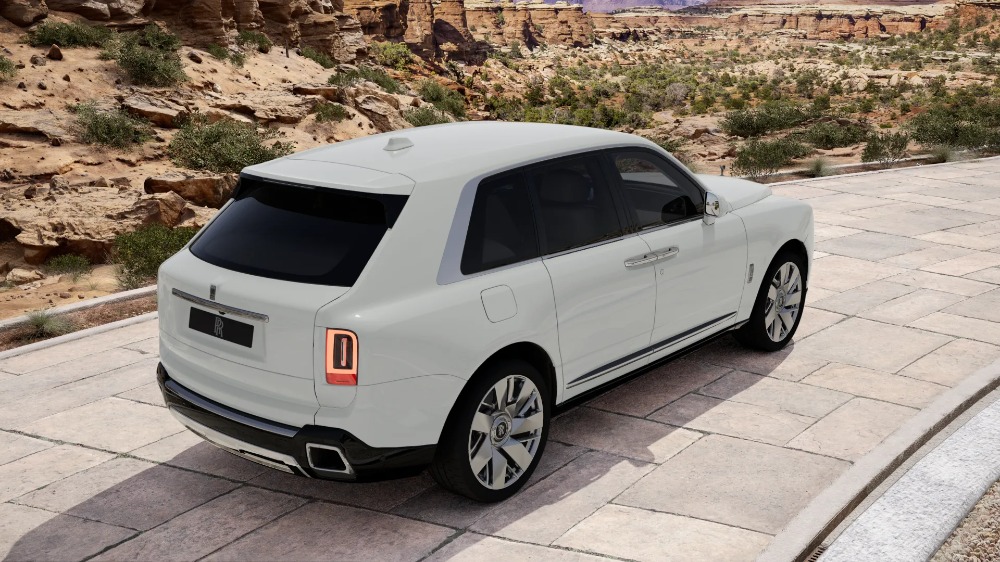 2027 Rolls-Royce Cullinan Image 5