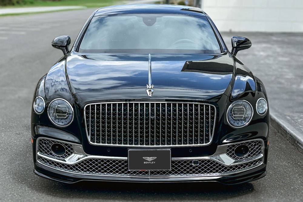 2023 Bentley Flying Spur Image 19