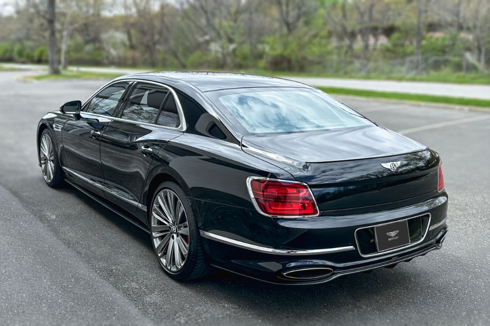 2023 Bentley Flying Spur Image 23