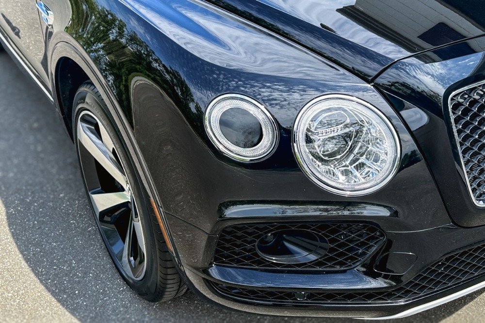 2019 Bentley Bentayga Image 23