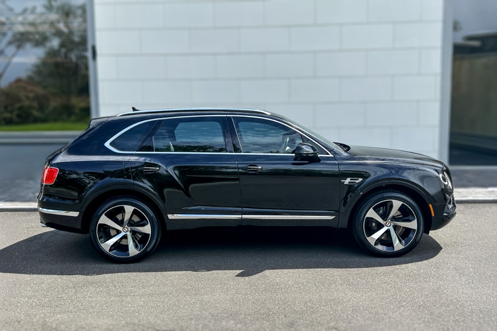 2019 Bentley Bentayga Image 5