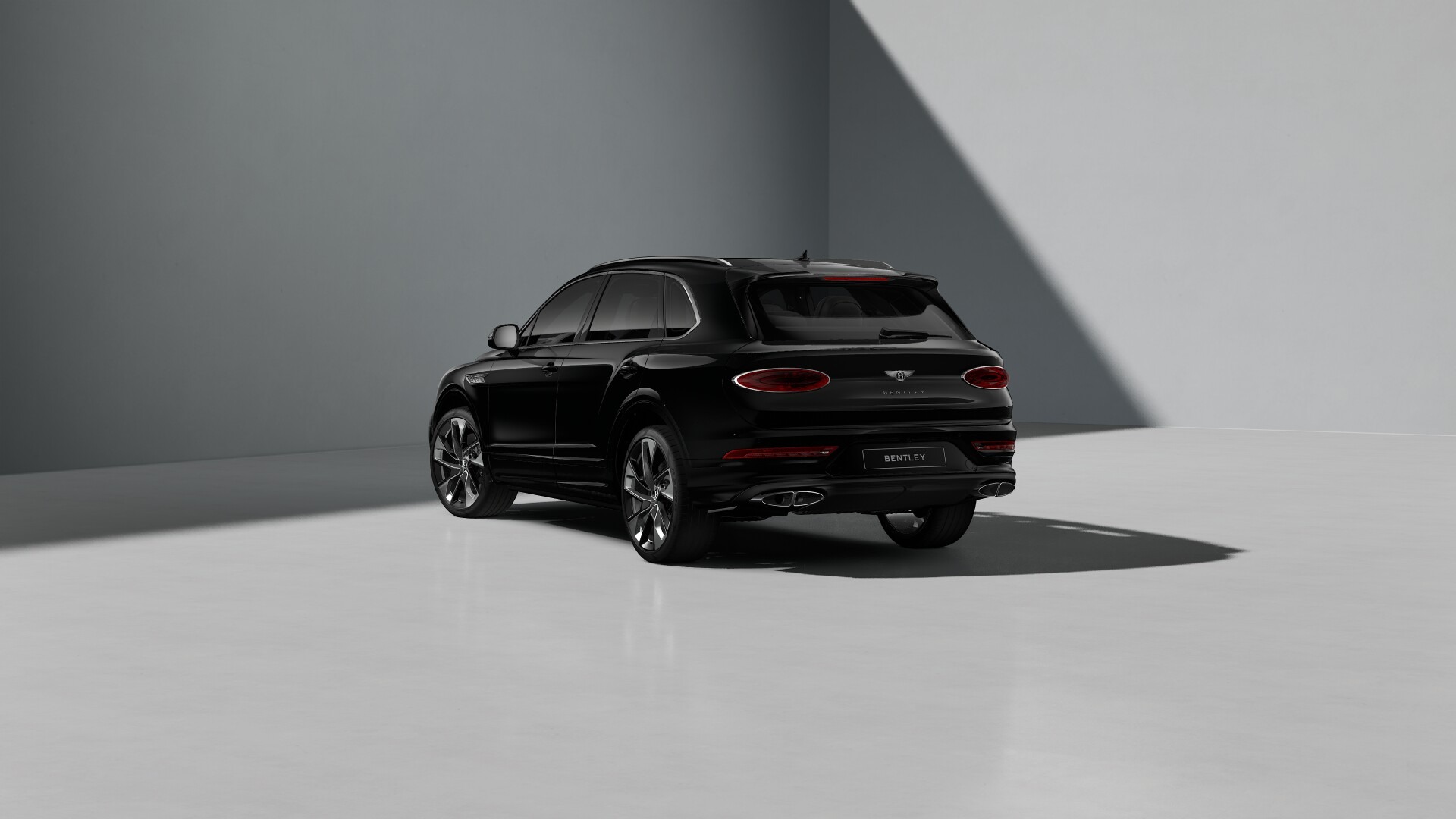 2027 Bentley Bentayga Image 5