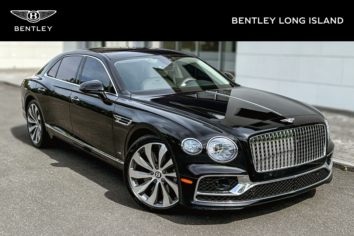 2022 Bentley Flying Spur's photo