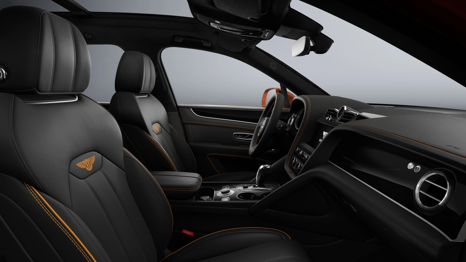 2026 Bentley Bentayga Image 4