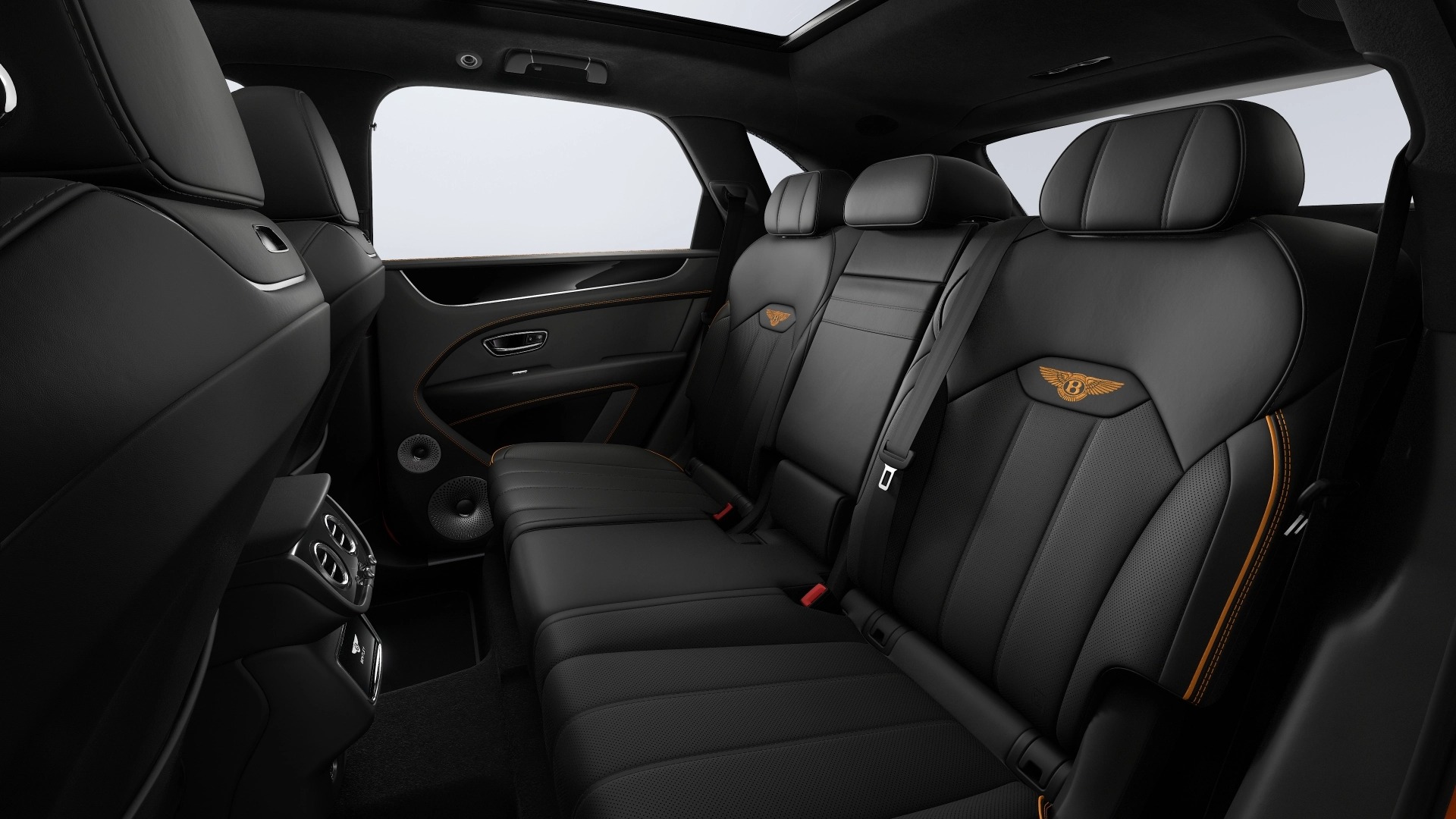 2026 Bentley Bentayga Image 6