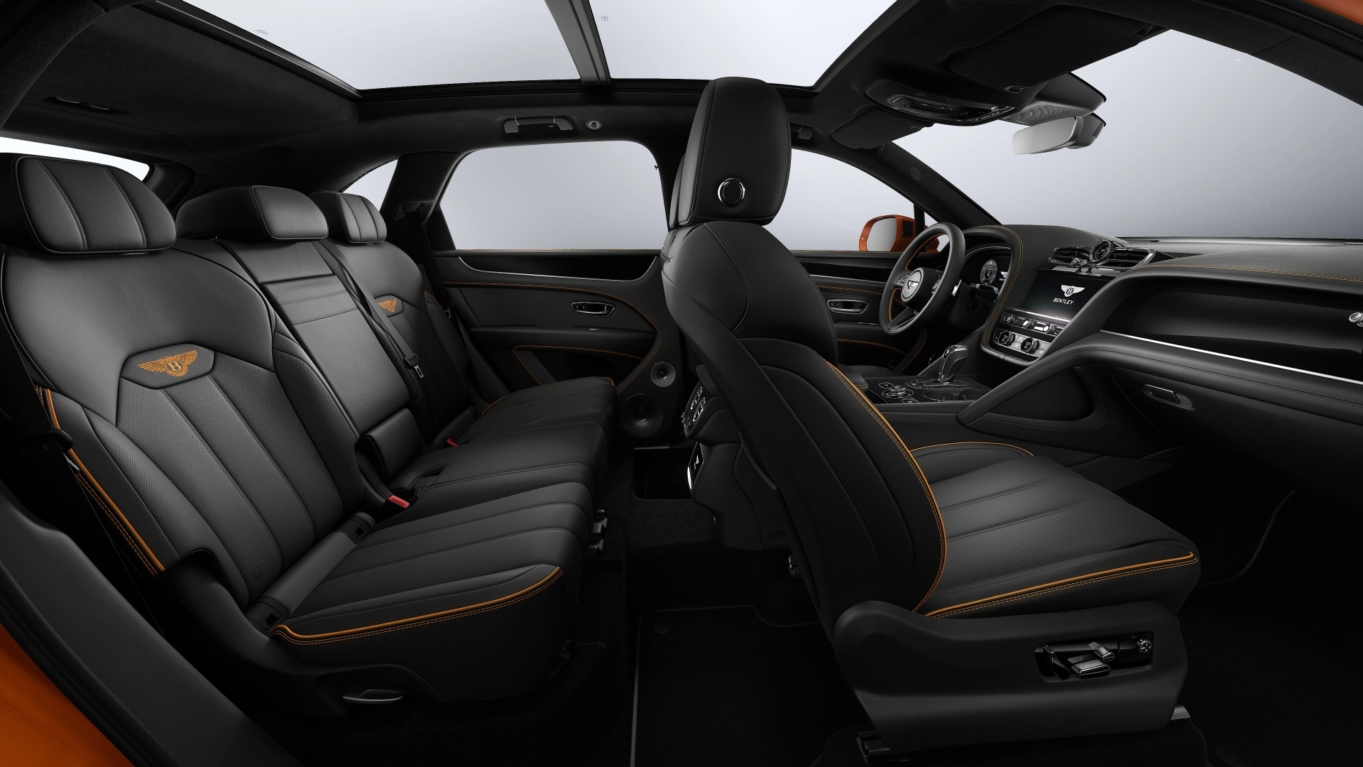 2026 Bentley Bentayga Image 8