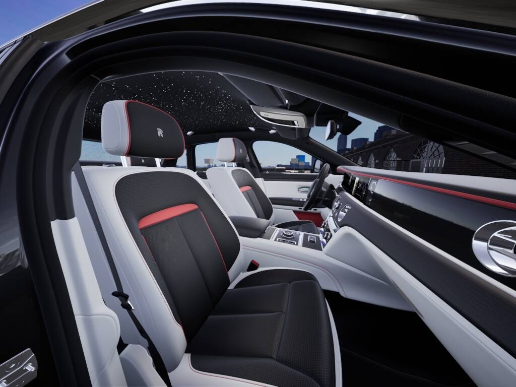 2027 Rolls-Royce Ghost Image 4